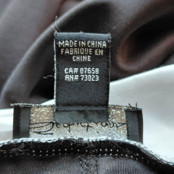 Chic Black and White Backless Dress - Picture 9 of 9